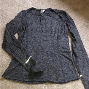 Long sleeve Lululemon running shirt